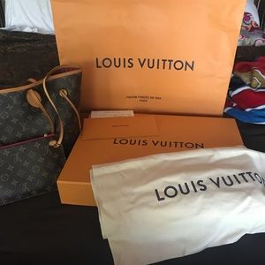 Louis Vuitton Neverfull